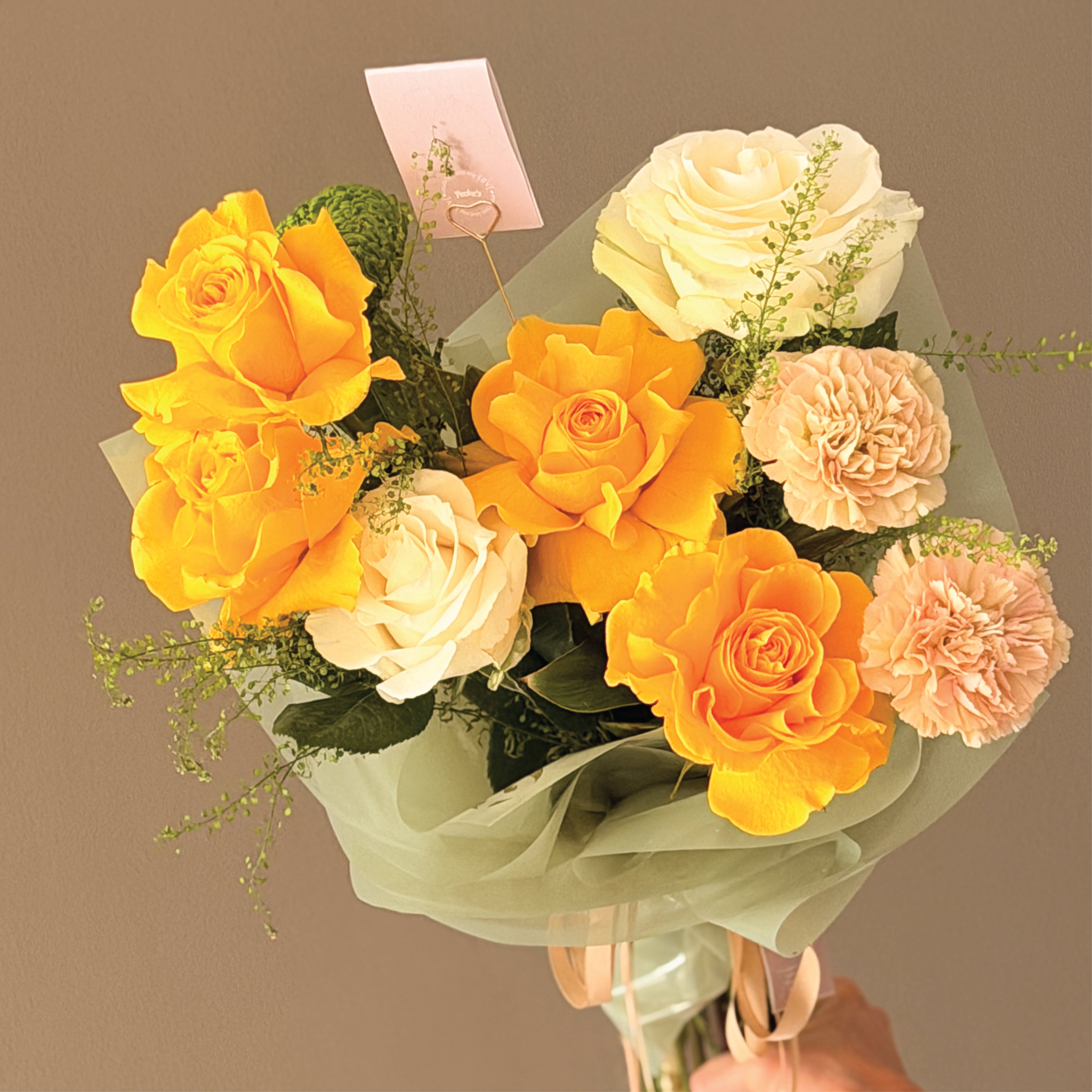 Pecke’s Flowers & Gift Shop / El Salvador
– Pecke's Flowers & Gift Shop