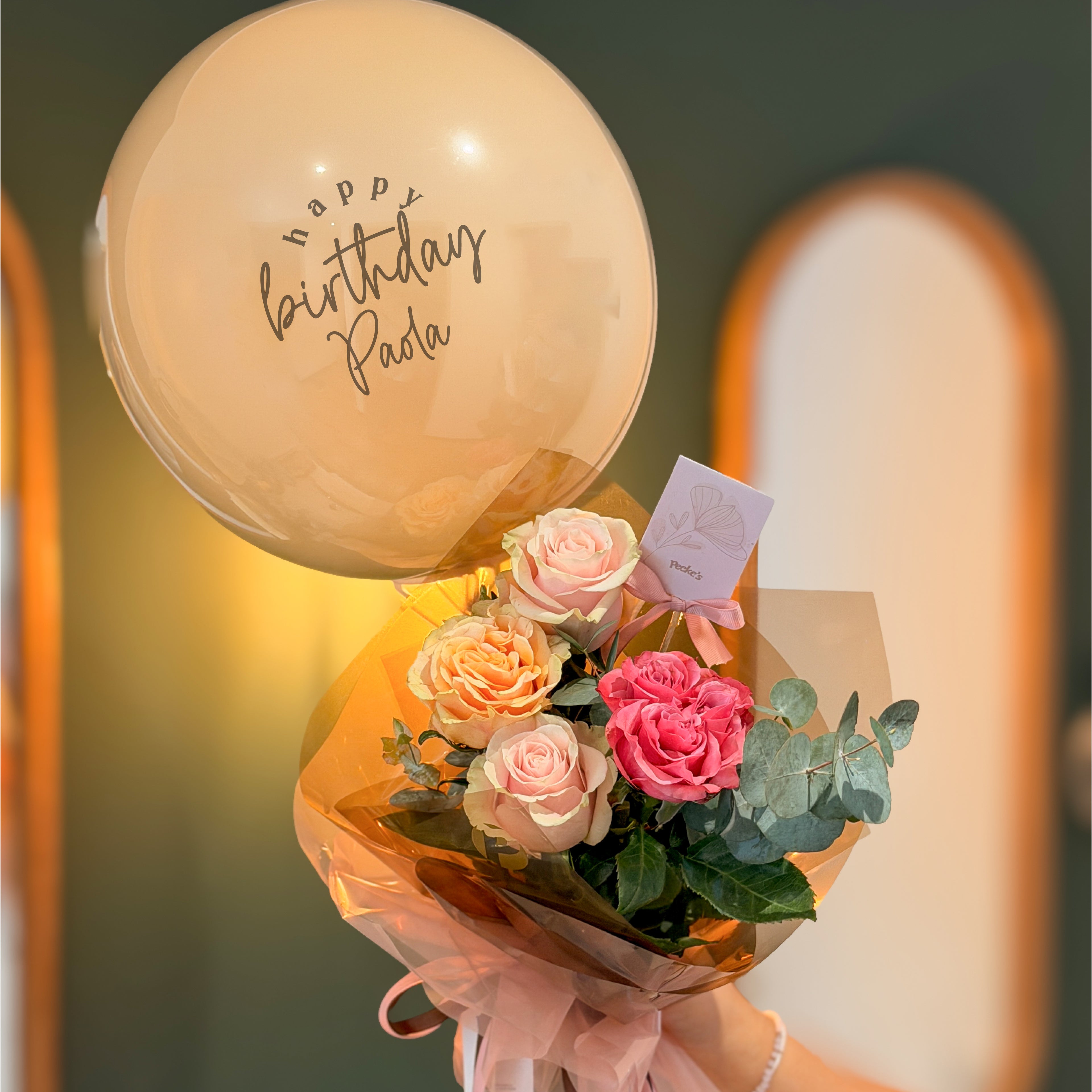 Ramo 4 Rosas Ecuatorianas C con Burbuja Personalizada