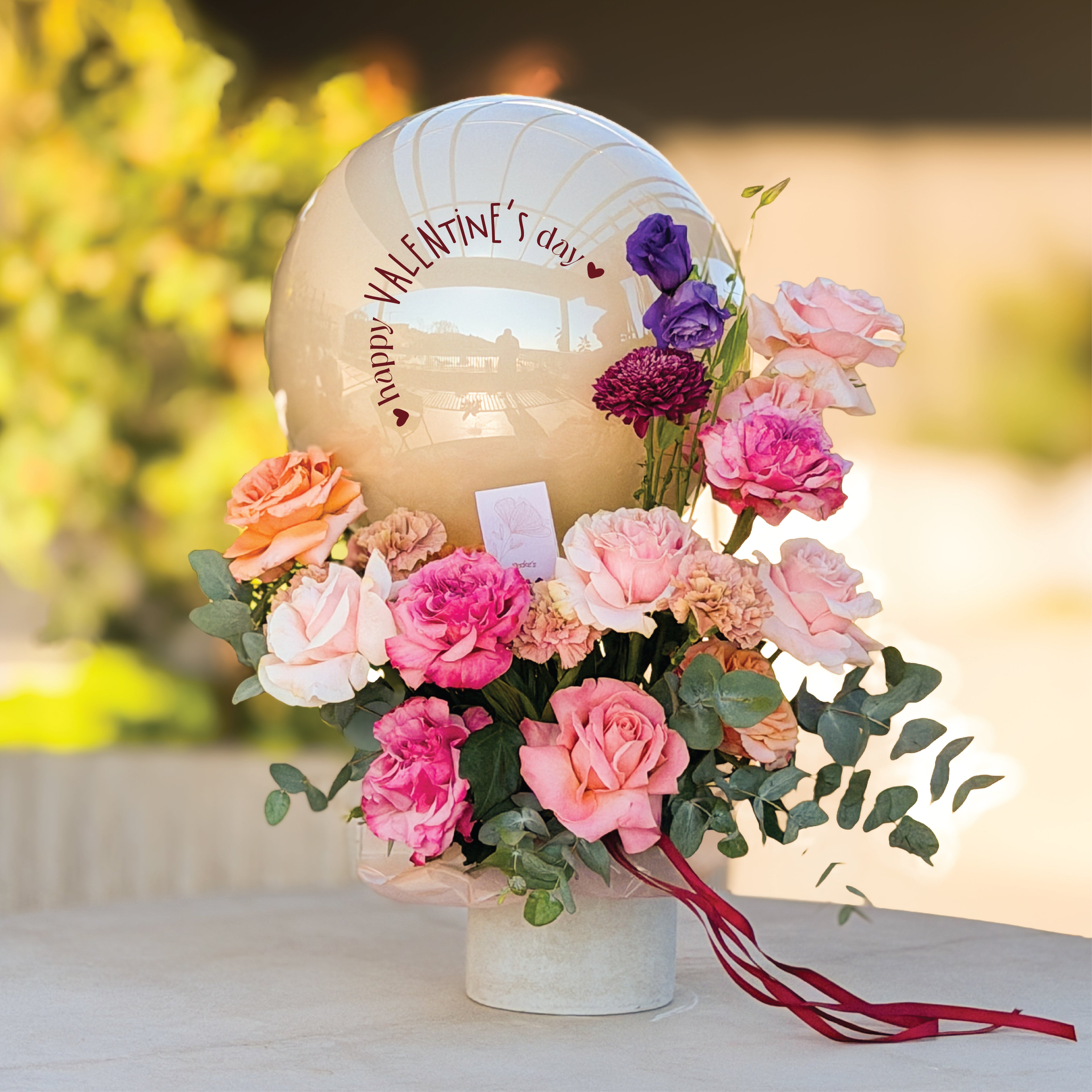 Arreglo de 12 Rosas Ecuatorianas